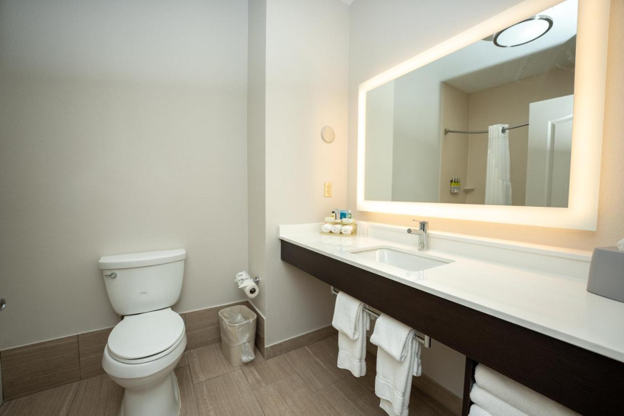Holiday Inn Express & Suites Deer Park By Ihg Luaran gambar