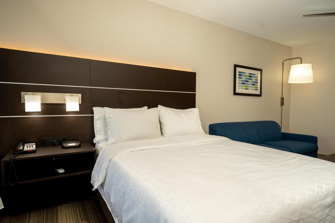 Holiday Inn Express & Suites Deer Park By Ihg Luaran gambar